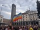 Il Varese Pride riempie piazza Monte Grappa e sfila per le vie del centro di Varese (foto Alessandro Galbiati)