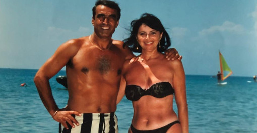 Pietro Anastasi e la sua Anna felici al mare: «In questa foto c'è tutto il nostro amore e la nostra felicità» Pietro Anastasi e la sua Anna felici al mare: «In questa foto c'è tutto il nostro amore e la nostra felicità»