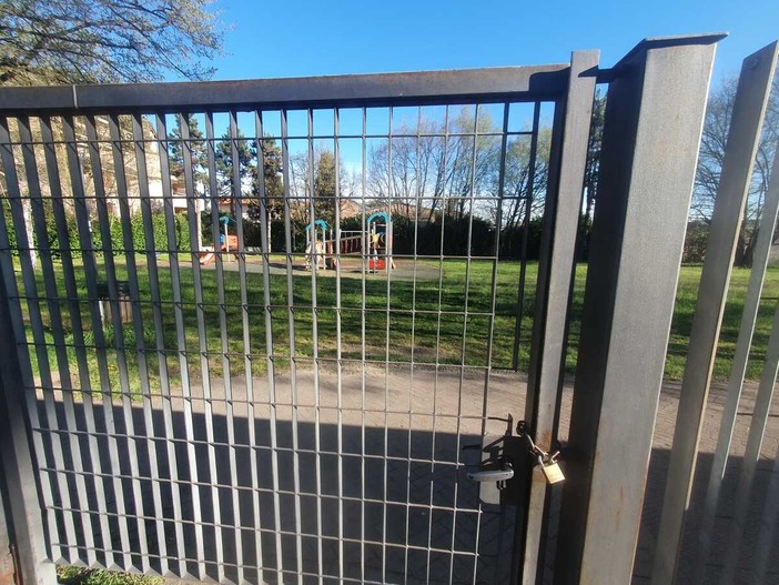 Forte vento, parchi ancora chiusi a Busto Forte vento, parchi ancora chiusi a Busto