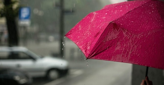 METEO. Arriva la pioggia, da questa sera possibili rovesci sul Varesotto METEO. Arriva la pioggia, da questa sera possibili rovesci sul Varesotto