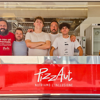 Gusto e inclusione: arriva a Varese "PizzAutobus", al lavoro quattro ragazzi autistici