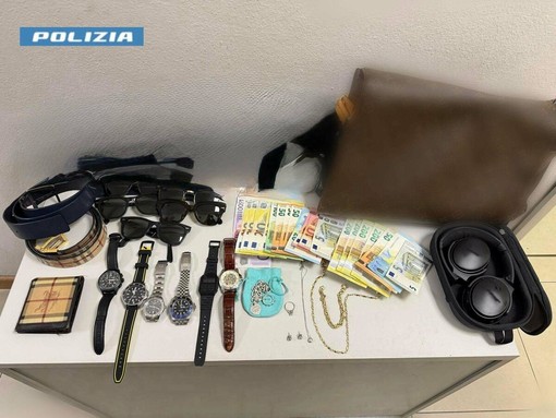 Presa la banda dei furti in abitazione: avevano messo a segno 17 colpi tra Lombardia e Varesotto