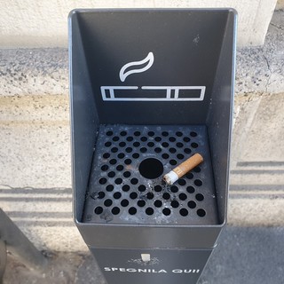 Porfidio: «Anche Busto vieti di fumare all’aperto»