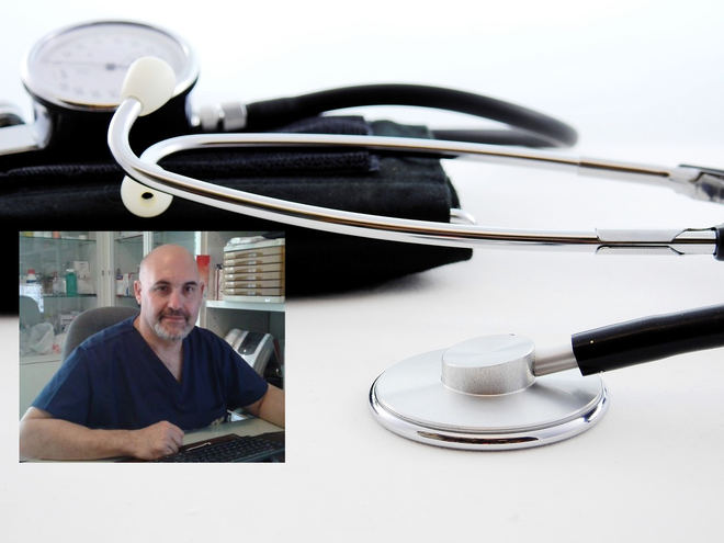 Il dottor Scuri va in pensione. Il grazie a «un medico competente, scrupoloso e profondamente umano»