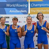 Nelle foto (ph Julia Kowacic / Canottaggio.org): il quattro di coppia azzurro con l'oro vinto e in azione ad Amsterdam