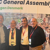 Renzo Oldani tra i tre più grandi organizzatori del ciclismo mondiale: Javier Guillén, direttore della Vuelta, Christian Prudhomme, direttore del Tour, e Mauro Vegni, direttore del Giro Renzo Oldani tra i tre più grandi organizzatori del ciclismo mondiale: Javier Guillén, direttore della Vuelta, Christian Prudhomme, direttore del Tour, e Mauro Vegni, direttore del Giro