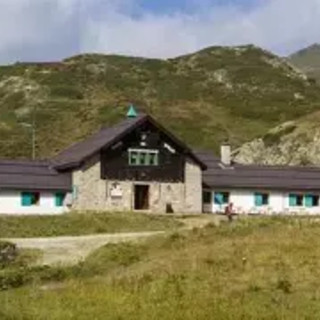 Rifugi d’Autore 2026, due giorni tra montagna e scrittura con Franco Faggiani