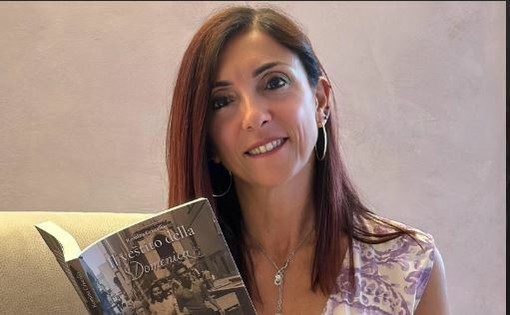 Un libro per gli 80 anni del papà: il regalo più prezioso è una storia di famiglia