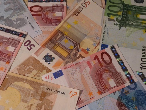 La provincia di Varese mantiene un profilo di benessere diffuso grazie a redditi e comportamenti finanziari prudenti