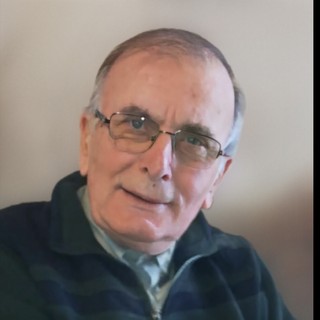 Addio a Roberto Mascanzoni, storico barbiere: «Ha avuto oltre 2mila clienti, amava stare tra la gente»