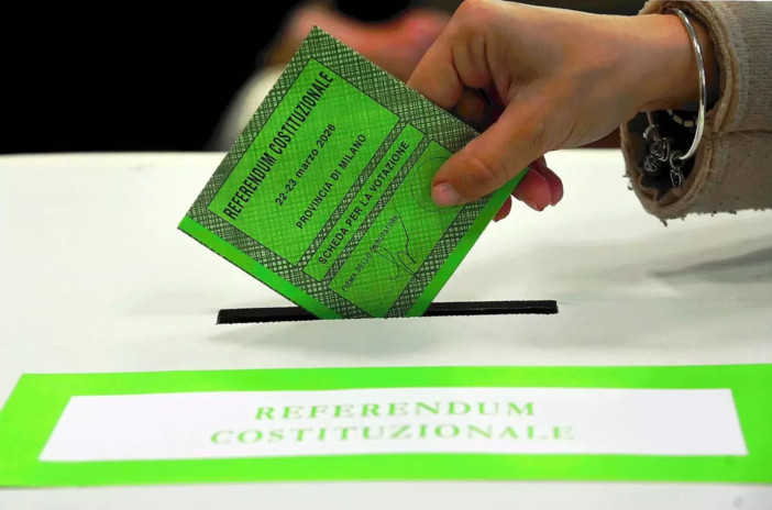 Referendum sulla giustizia, oggi si vota: seggi aperti dalle 7 di oggi, non c'è quorum Referendum sulla giustizia, oggi si vota: seggi aperti dalle 7 di oggi, non c'è quorum