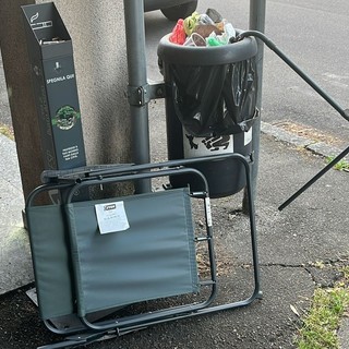 Sedia sdraio in via Canova