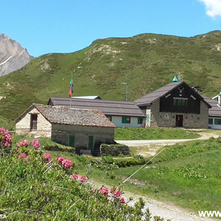 Il Rifugio Maria Luisa diventa sentinella del clima: il Cai di Busto in prima linea