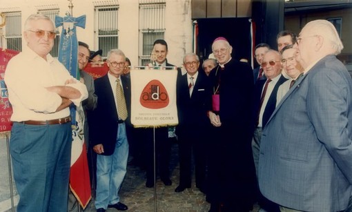 La foto di Solbiate nella storia con la festa per la nomina di monsignor Caprioli, condivisa dal Comune La foto di Solbiate nella storia con la festa per la nomina di monsignor Caprioli, condivisa dal Comune