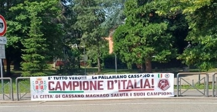Pallamano, Cassano grida l'orgoglio anche per strada Pallamano, Cassano grida l'orgoglio anche per strada