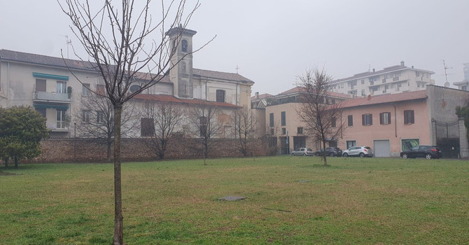 Prato di San Rocco, Legambiente torna all’attacco: «Il nuovo progetto porta altra cementificazione» Prato di San Rocco, Legambiente torna all’attacco: «Il nuovo progetto porta altra cementificazione»