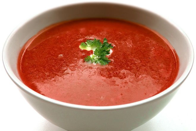 Una zuppa al pomodoro