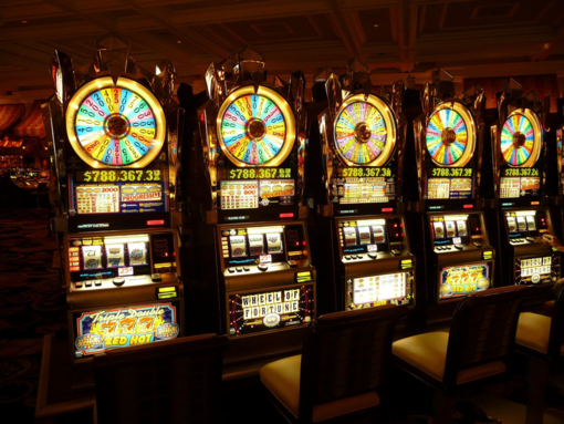 Slot online con soldi veri: come scegliere i giochi migliori grazie alle recensioni degli esperti