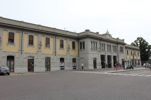 Castellanza, stazione: taglio del nastro per gli spazi assegnati alle associazioni