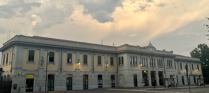 La stazione centrale di Busto La stazione centrale di Busto