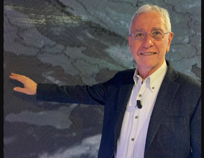 Addio a Paolo Sottocorona, il meteorologo per anni volto delle previsioni su La7 Addio a Paolo Sottocorona, il meteorologo per anni volto delle previsioni su La7