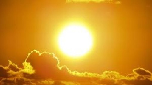 Dopo una notte a 23°C, oggi attese massime in provincia tra quota 35 e 39 Dopo una notte a 23°C, oggi attese massime in provincia tra quota 35 e 39