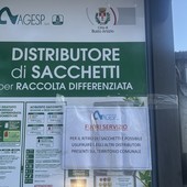 Distributori automatici, caccia ai sacchetti dei rifiuti per il 2026