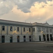 La stazione centrale di Busto La stazione centrale di Busto