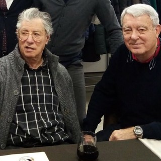 Il dolore di Speroni: «Morte di Bossi è una tragedia. Senza di lui la mia vita sarebbe stata molto diversa» Il dolore di Speroni: «Morte di Bossi è una tragedia. Senza di lui la mia vita sarebbe stata molto diversa»