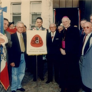 La foto di Solbiate nella storia con la festa per la nomina di monsignor Caprioli, condivisa dal Comune