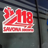 Sedicenne di Varese precipita da un balcone e muore: tragedia in Liguria