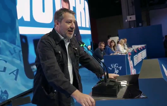 Congresso Lega, Salvini confermato segretario con 465 voti. Garavaglia si ferma a 146 Congresso Lega, Salvini confermato segretario con 465 voti. Garavaglia si ferma a 146