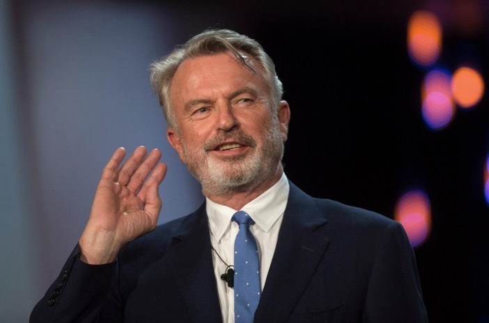 È morto Sam Neill, star di Jurassic Park È morto Sam Neill, star di Jurassic Park