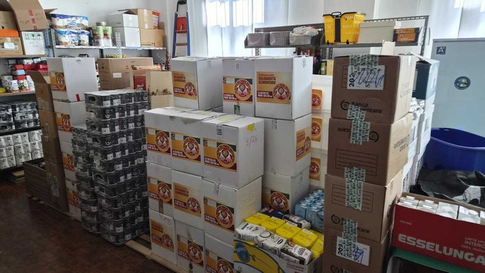 La Settimana della Solidarietà Alimentare cresce ancora: 119 scatole raccolte dalle scuole di Castellanza