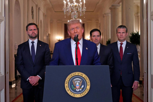 Gli Stati Uniti hanno bombardato l’Iran. Trump: «Colpiti tre siti nucleari, ora la pace»