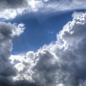 Temporali e venti forti con grandine il “prezzo” da pagare per l’arrivo di un caldo senz’afa Temporali e venti forti con grandine il “prezzo” da pagare per l’arrivo di un caldo senz’afa