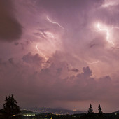 Meteo, il sole lascia spazio ai temporali. Rischio grandine Meteo, il sole lascia spazio ai temporali. Rischio grandine