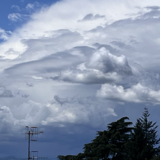 METEO. Stasera sul Varesotto ancora possibili temporali, poi l'estate più bella con temperature sotto i 30 gradi