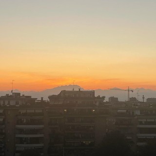 Buona serata con il tramonto di Busto