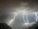 La &quot;grande pioggia&quot; non è ancora finita: da questa notte tornano rovesci e temporali