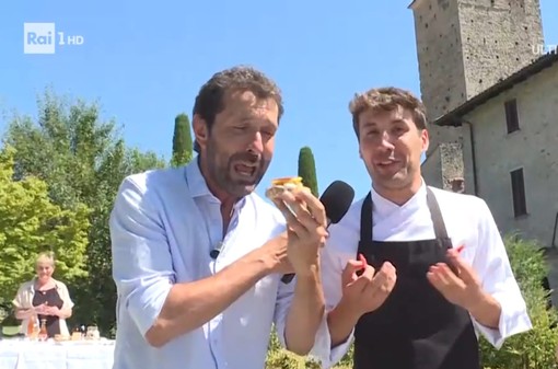 Marco Di Buono e Mirko Tassin (immagine tratta da &quot;Camper&quot;, programma di Rai Uno)