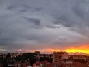 FOTO. Busto, un tramonto luminoso irrompe tra le nubi nel giorno del solstizio FOTO. Busto, un tramonto luminoso irrompe tra le nubi nel giorno del solstizio
