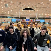 Studenti bustocchi a Bruxelles. Tovaglieri: «Confronto con i giovani fondamentale per costruire un’Europa più forte»