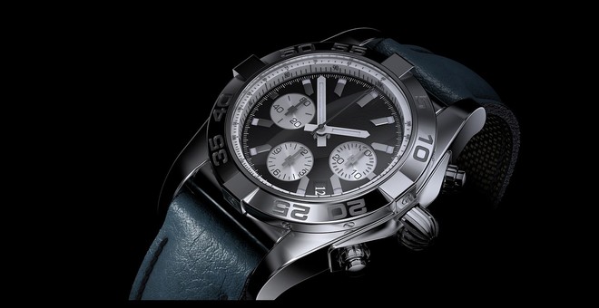 Il ladro di orologi di lusso dell'aeroporto di Malpensa ci prova anche a Forte dei Marmi. Arrestato dopo aver tentato un colpo da centinaia di migliaia di euro