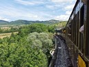 Dal Laveno Express al Lario Express, quei viaggi nel tempo sui treni storici che profumano di magia