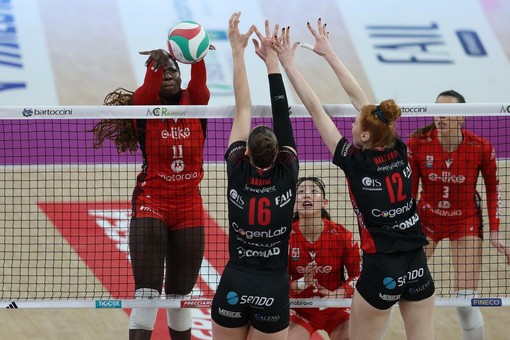 Uyba, serata nera a Perugia: play-off a rischio concreto
