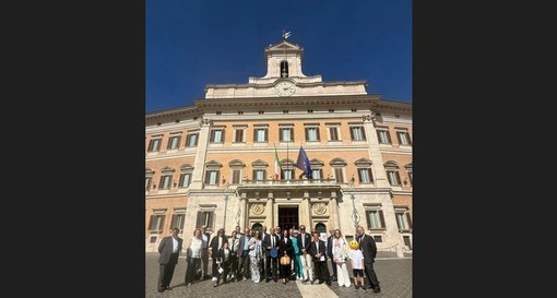 Dall’Alto Milanese a Montecitorio: l’Ucid in visita alla Camera dei deputati Dall’Alto Milanese a Montecitorio: l’Ucid in visita alla Camera dei deputati