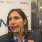 Caro carburanti, Schlein: "Governo non ha scuse, servono risposte e non si può più aspettare"