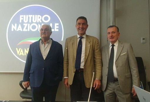 Vannacci sbarca in Regione: «Regaliamo un sogno agli elettori». Ferrazzi: «Noi in maggioranza? Vedremo» Vannacci sbarca in Regione: «Regaliamo un sogno agli elettori». Ferrazzi: «Noi in maggioranza? Vedremo»