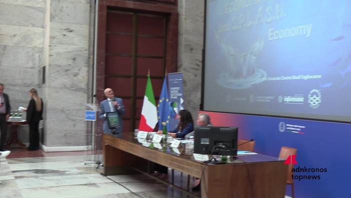 Economia del mare, in Italia vale 225 miliardi Economia del mare, in Italia vale 225 miliardi